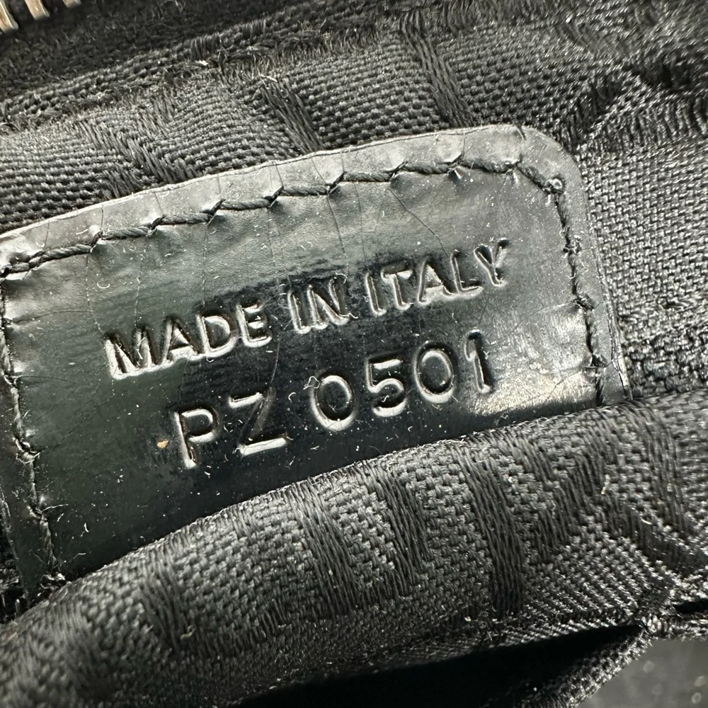 💯 Authentic Dior Handbag🍀 - Picture 15 of 17